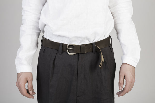 belt grey
